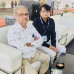 Rajeev Singh, Director of Sansar Green Mission, in discussion with Prof. Sukumar Mishra, Director of IIT (ISM) Dhanbad, on soil testing, AgriTech and farmer-centric technology at a national symposium.