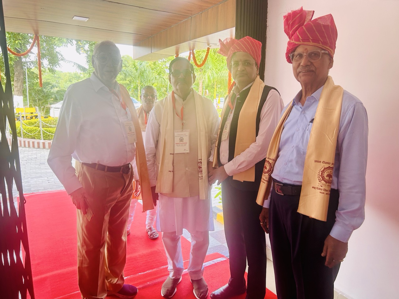 Rajeev Singh with Prof. Dr. M. Firoz Ahmad discussing scientific fish farming, integrated agriculture and rural livelihood opportunities in Jharkhand